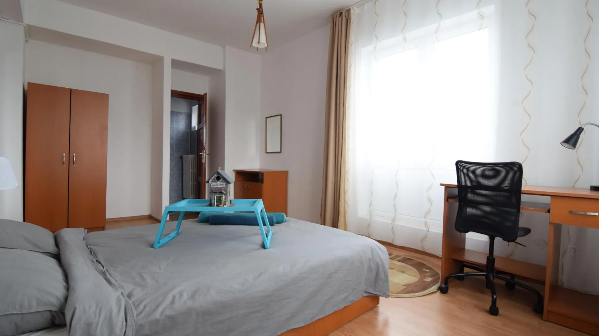 Apartment Piata Romana Down Town Bucharest